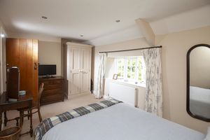 Bedroom- click for photo gallery